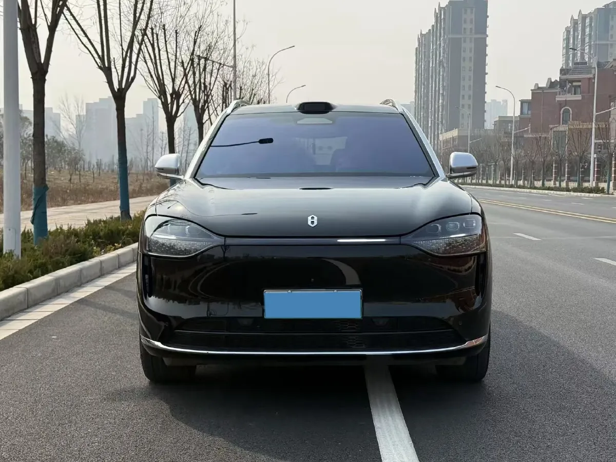 2024 AITO AITO M9 1.5T 152HP L4 REEV 42KWH,autocango,china used car exporter,china ev exporter,chinese used car exporter,chinese used ev exporter