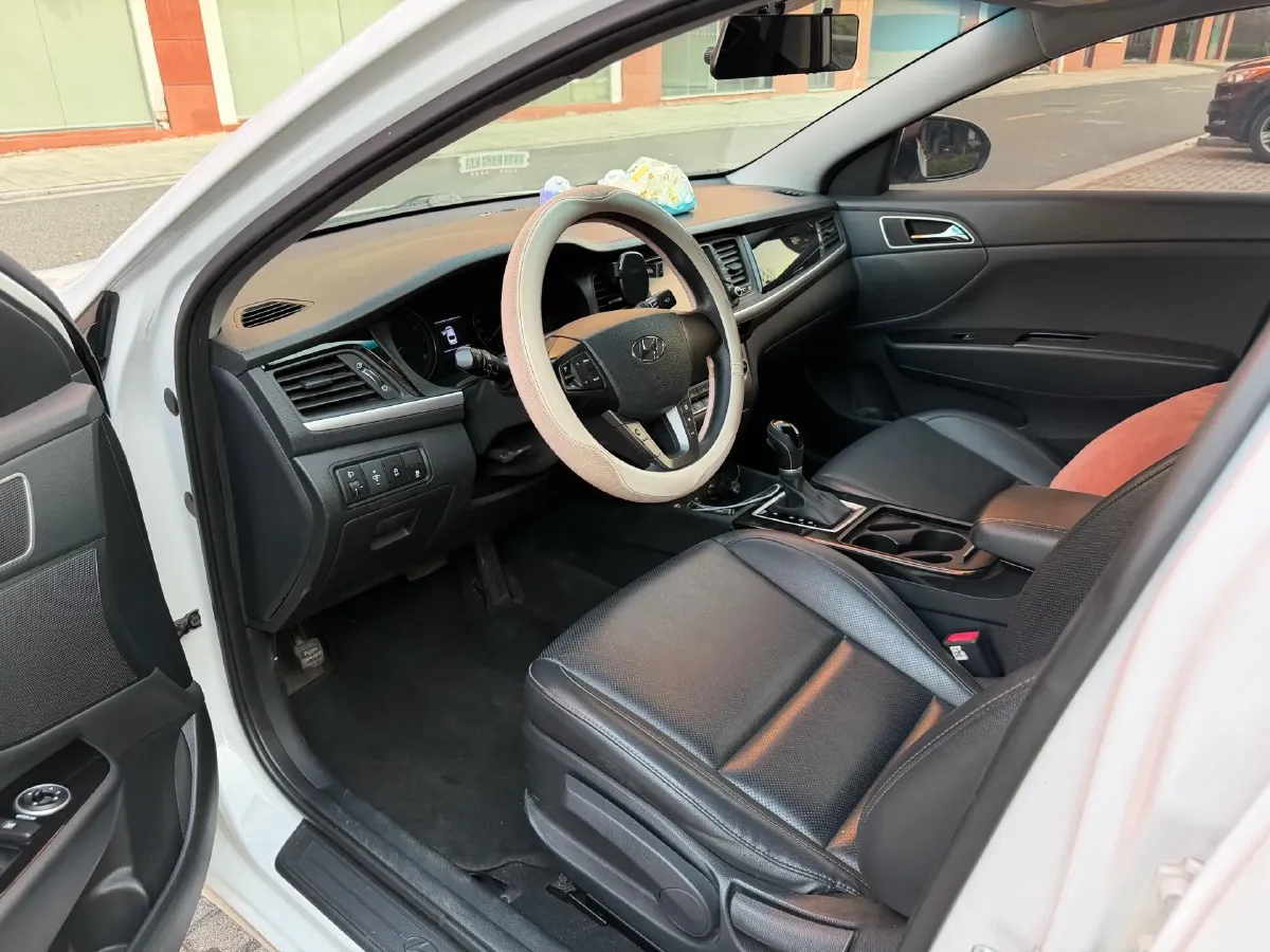2019 Hyundai Mistra 1.8L 143HP L4 6AT,autocango,china used car exporter,china ev exporter,chinese used car exporter,chinese used ev exporter