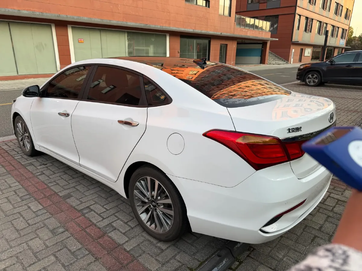 2019 Hyundai Mistra 1.8L 143HP L4 6AT,autocango,china used car exporter,china ev exporter,chinese used car exporter,chinese used ev exporter