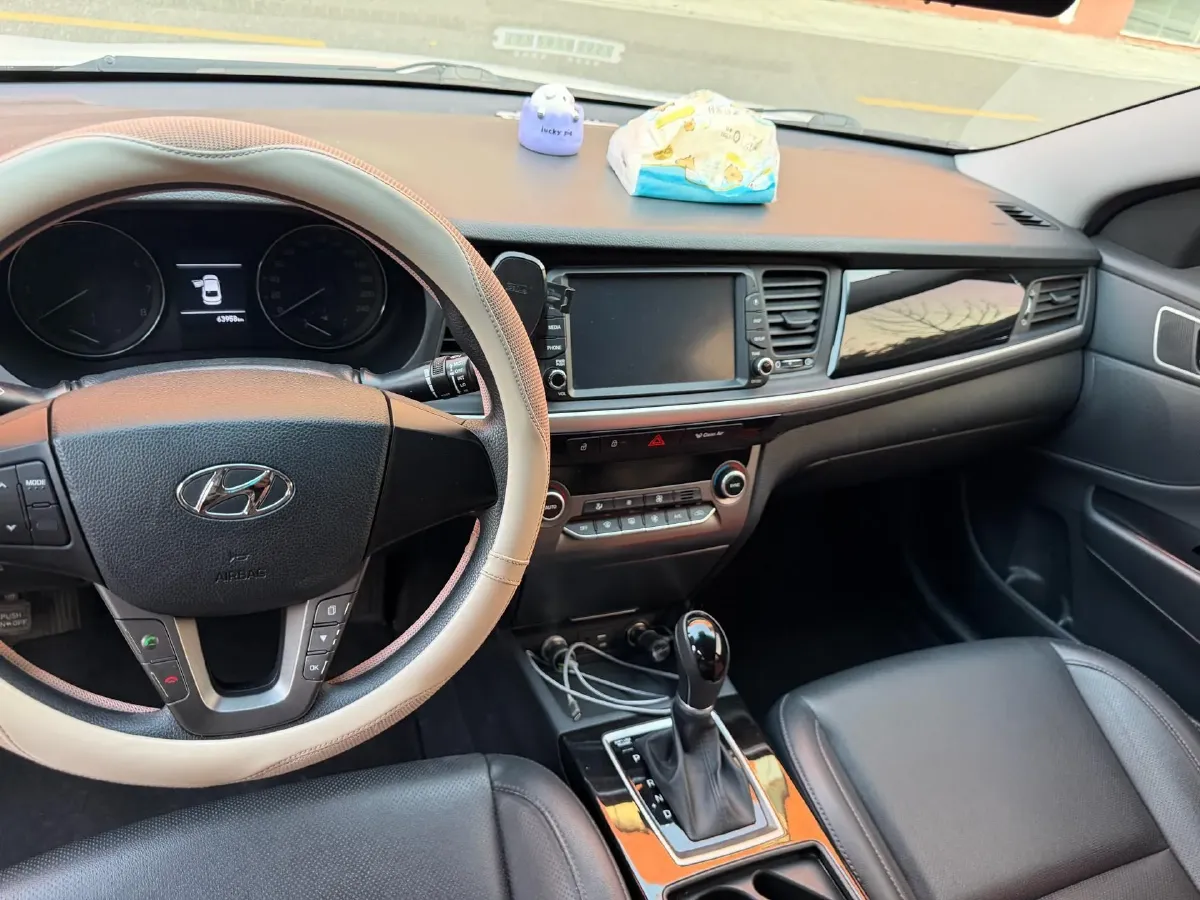 2019 Hyundai Mistra 1.8L 143HP L4 6AT,autocango,china used car exporter,china ev exporter,chinese used car exporter,chinese used ev exporter