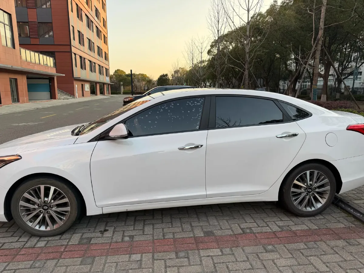 2019 Hyundai Mistra 1.8L 143HP L4 6AT,autocango,china used car exporter,china ev exporter,chinese used car exporter,chinese used ev exporter