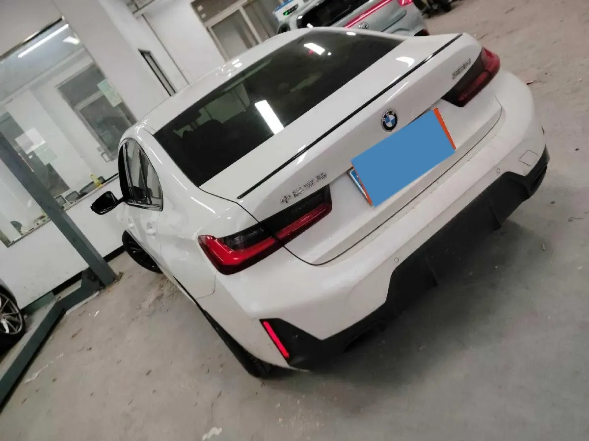 2024 BMW 3 Series 2.0T 184HP L4 8AT,autocango,china used car exporter,china ev exporter,chinese used car exporter,chinese used ev exporter