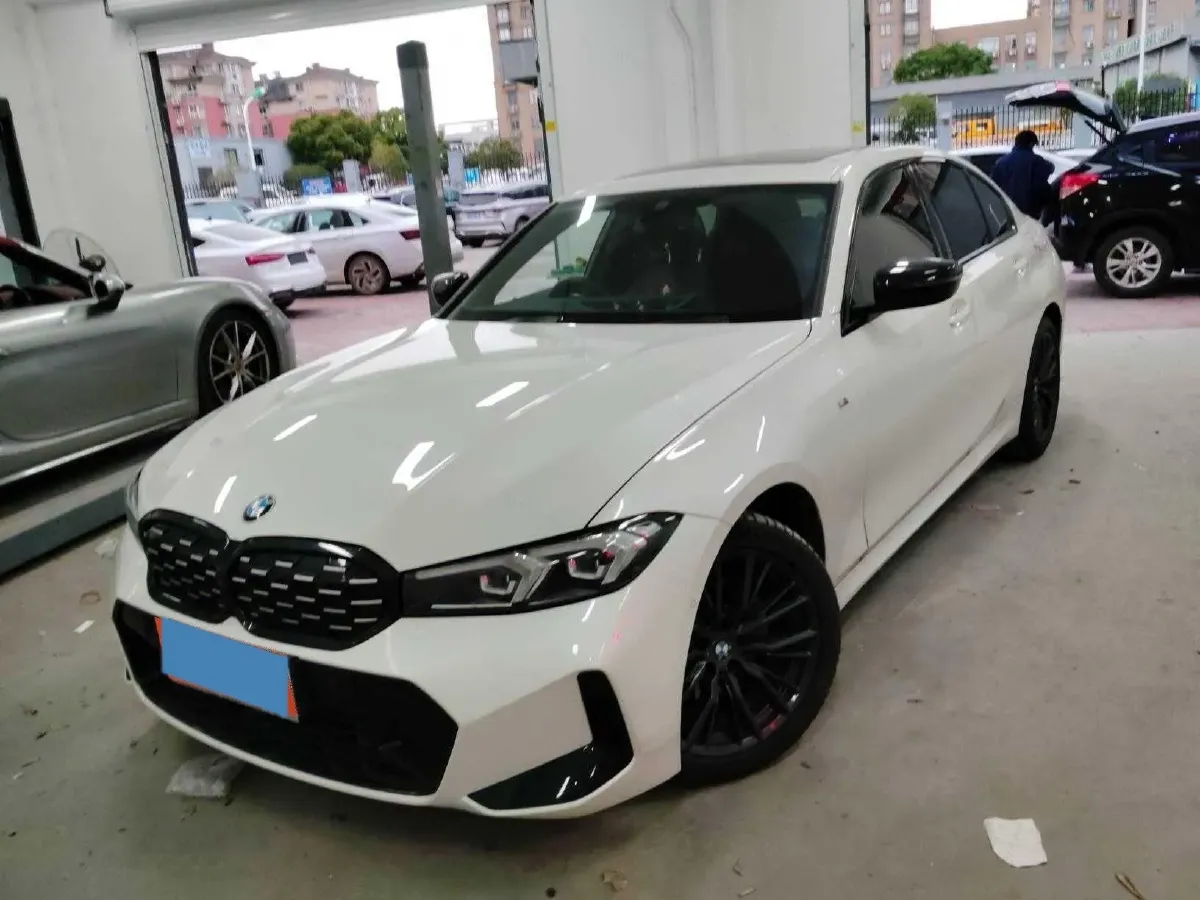 2024 BMW 3 Series 2.0T 184HP L4 8AT,autocango,china used car exporter,china ev exporter,chinese used car exporter,chinese used ev exporter