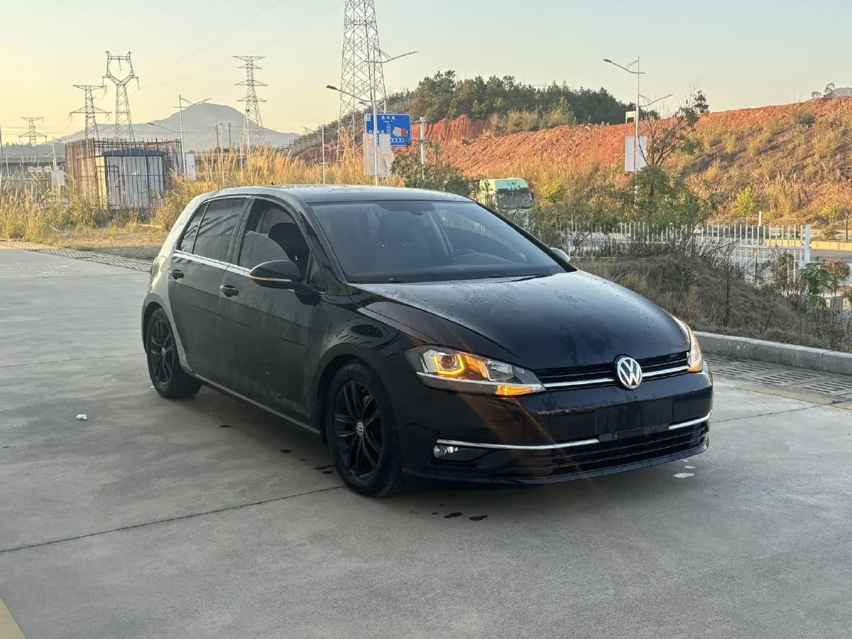2019 Brilliance Auto V7 1.8T 231HP L4 7DCT,autocango,china used car exporter,china ev exporter,chinese used car exporter,chinese used ev exporter