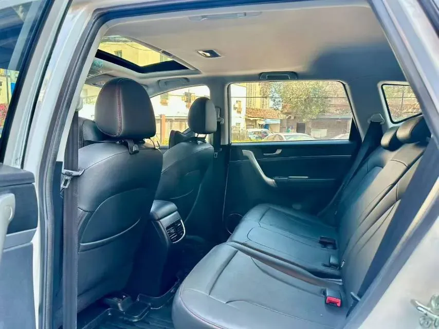 2019 Haval M6 1.5T 150HP L4 6MT,autocango,china used car exporter,china ev exporter,chinese used car exporter,chinese used ev exporter