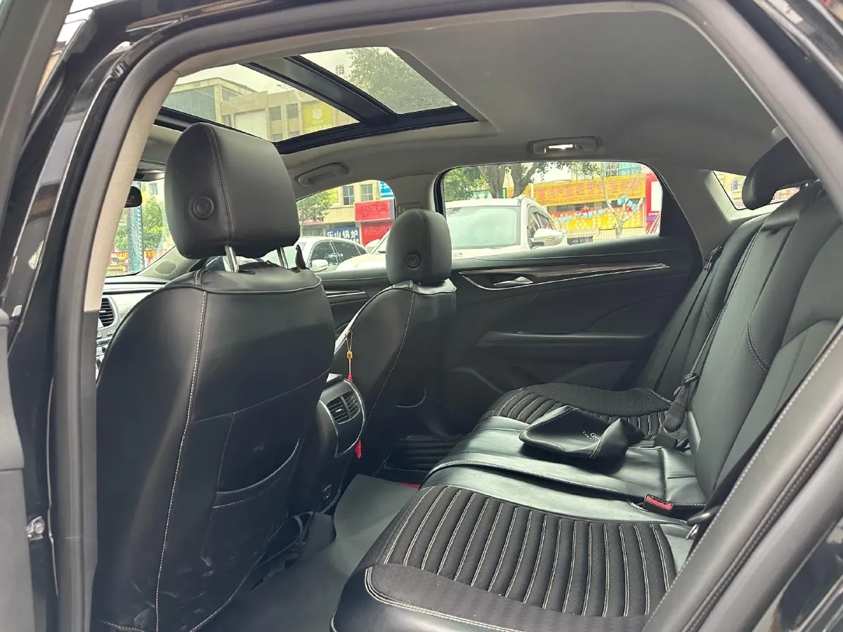 2022 Buick Larcosse 2.0T 237HP L4 9AT,autocango,china used car exporter,china ev exporter,chinese used car exporter,chinese used ev exporter