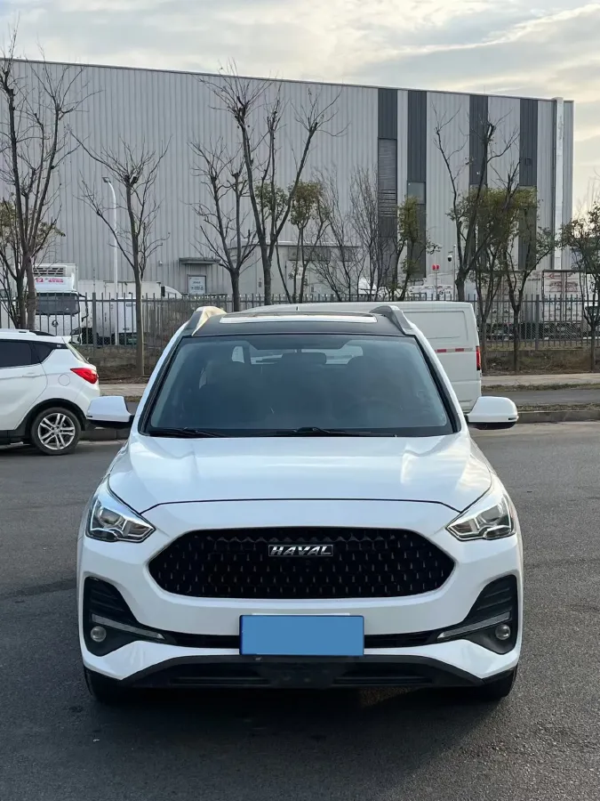 2019 Haval M6 1.5T 150HP L4 7DCT,autocango,china used car exporter,china ev exporter,chinese used car exporter,chinese used ev exporter