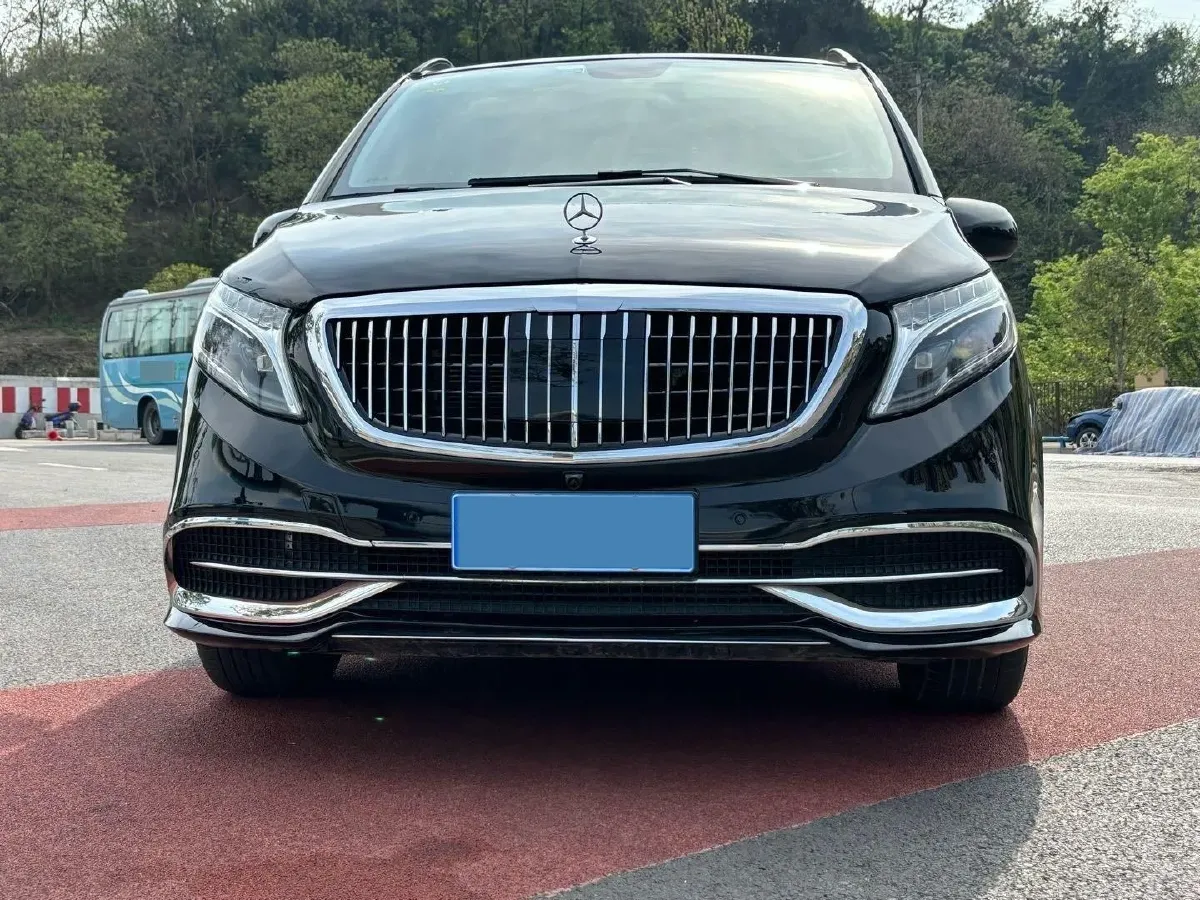 2021 Mercedes-Benz Vito 2.0T 211HP L4 9AT,autocango,china used car exporter,china ev exporter,chinese used car exporter,chinese used ev exporter