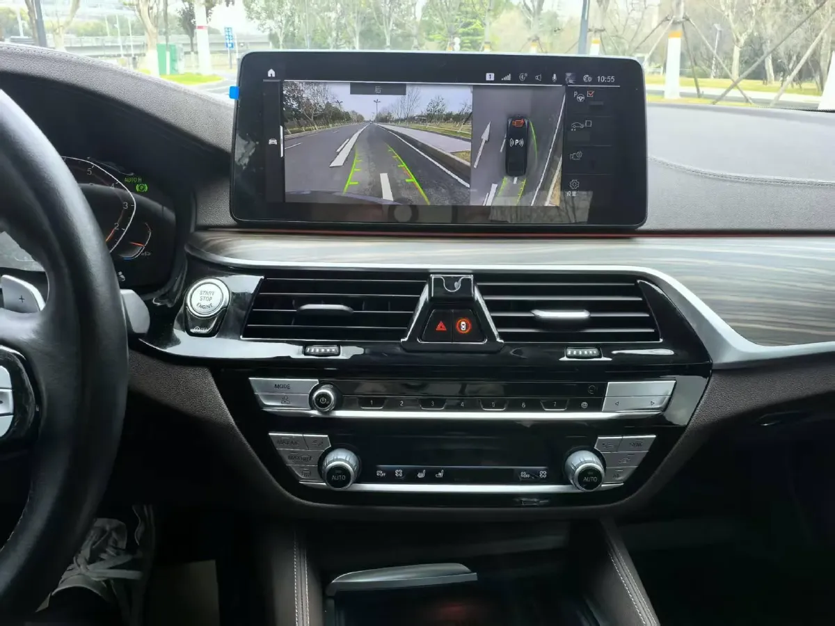 2022 BMW 5 Series 2.0T 252HP L4 8AT,autocango,china used car exporter,china ev exporter,chinese used car exporter,chinese used ev exporter