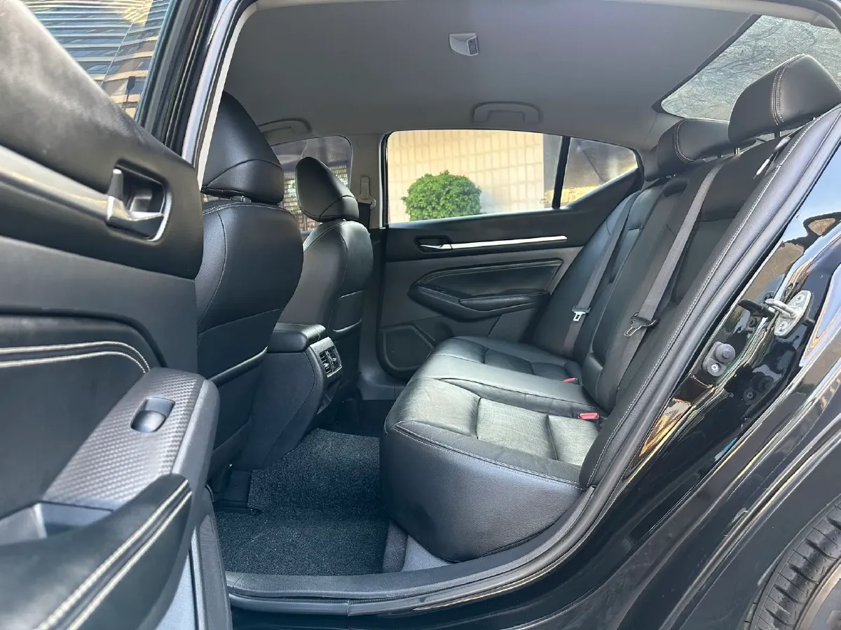 2021 Nissan Teana 2.0L 156HP L4 CVT,autocango,china used car exporter,china ev exporter,chinese used car exporter,chinese used ev exporter