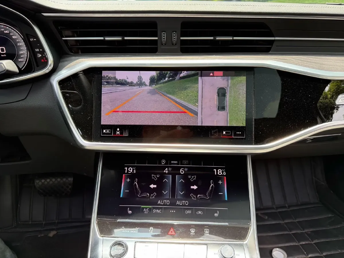 2024 Audi A6L 2.0T 245HP L4 7DCT,autocango,china used car exporter,china ev exporter,chinese used car exporter,chinese used ev exporter