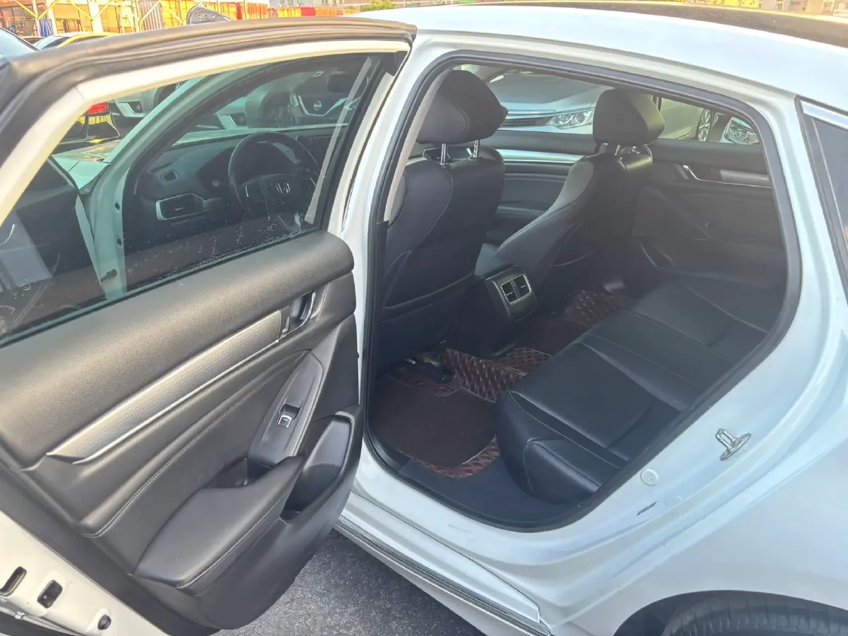 2018 Honda Accord 1.5T 194HP L4 CVT,autocango,china used car exporter,china ev exporter,chinese used car exporter,chinese used ev exporter