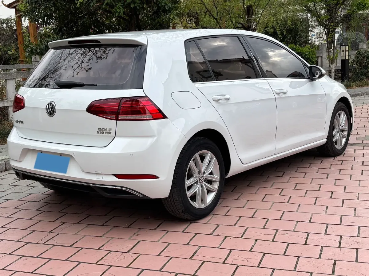 2018 Volkswagen Golf 1.4T 131HP L4 7DCT,autocango,china used car exporter,china ev exporter,chinese used car exporter,chinese used ev exporter