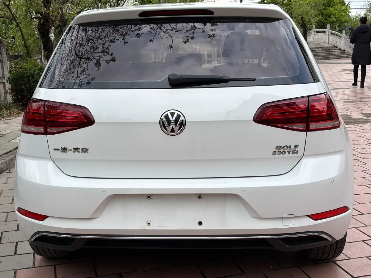 2018 Volkswagen Golf 1.4T 131HP L4 7DCT,autocango,china used car exporter,china ev exporter,chinese used car exporter,chinese used ev exporter