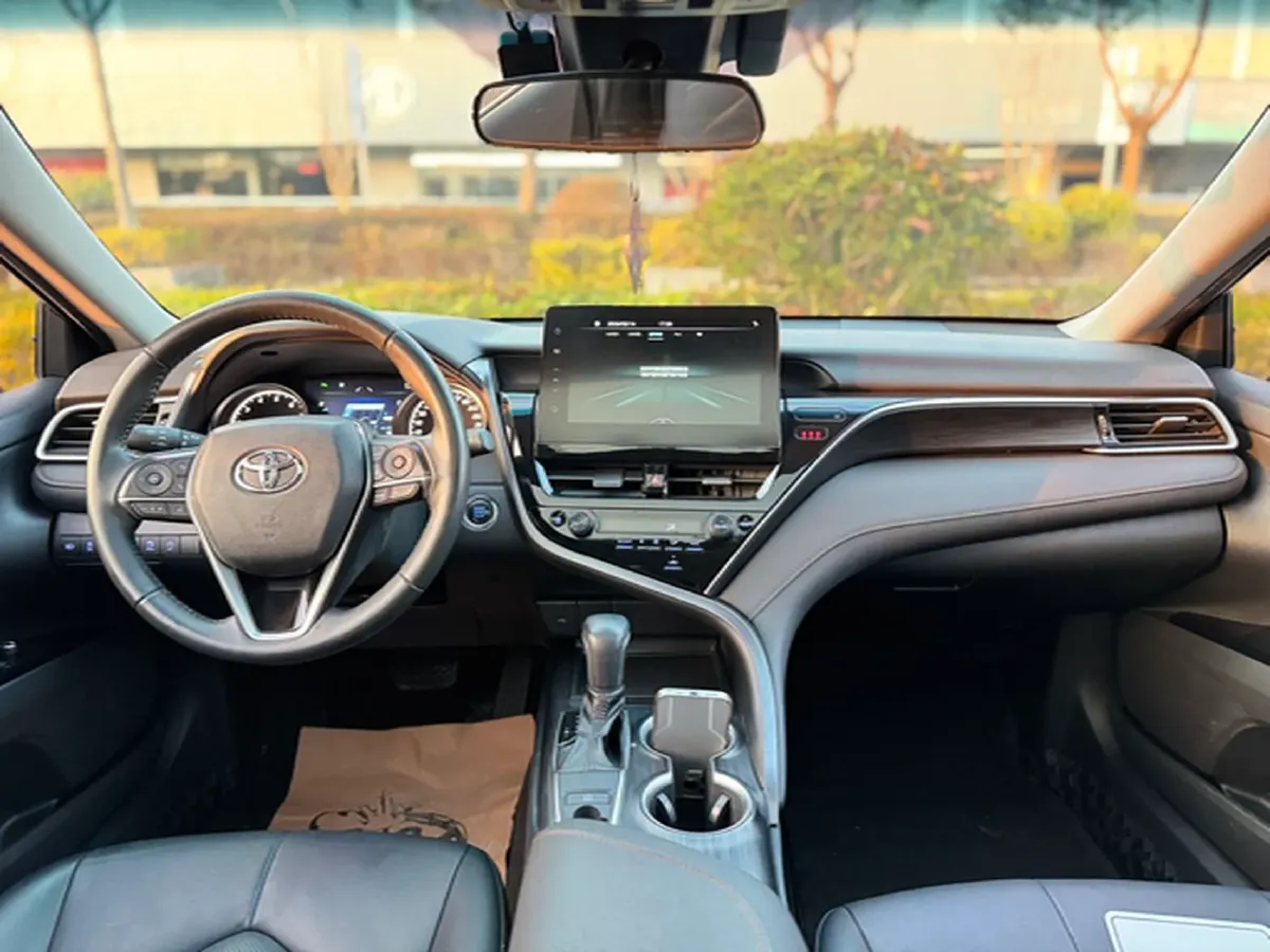 2023 Toyota Camry 2.0L 177HP L4 CVT,autocango,china used car exporter,china ev exporter,chinese used car exporter,chinese used ev exporter