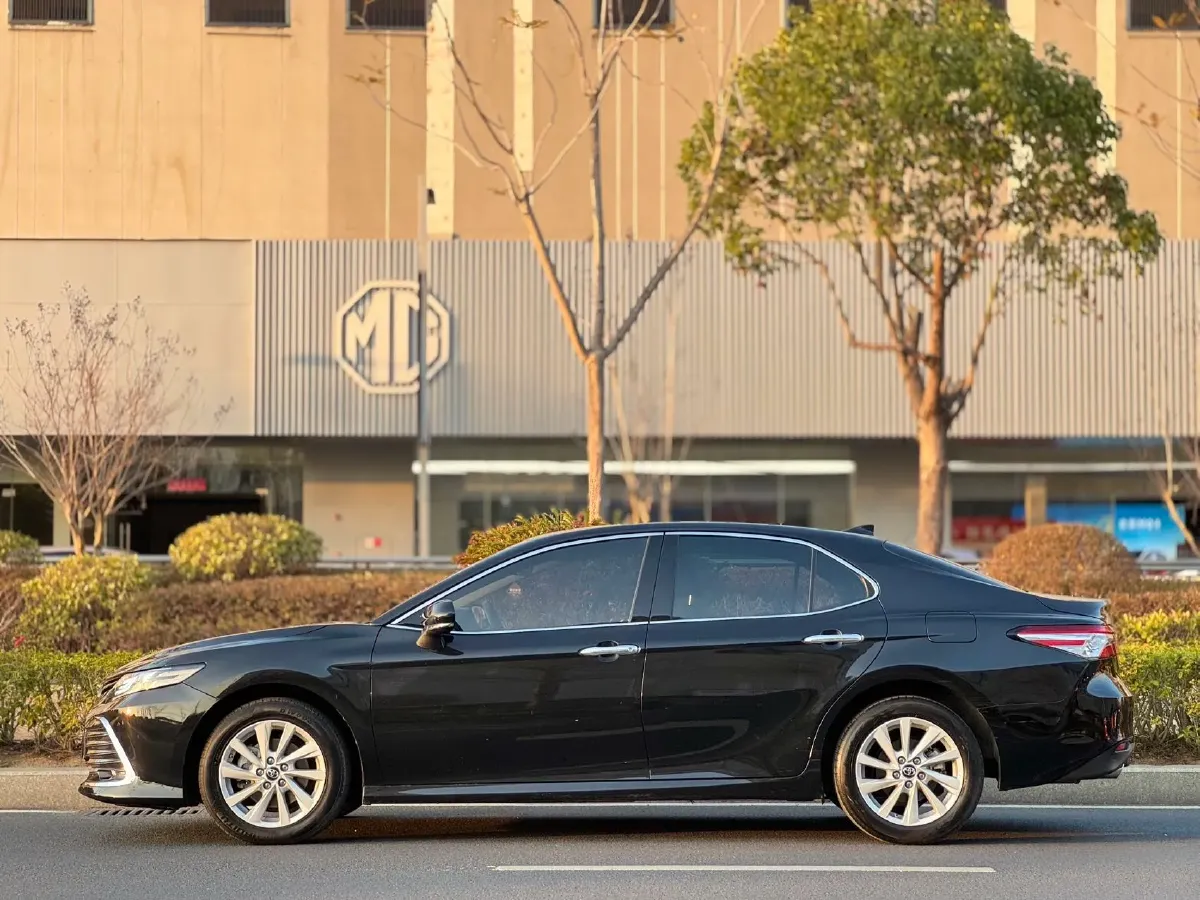 2023 Toyota Camry 2.0L 177HP L4 CVT,autocango,china used car exporter,china ev exporter,chinese used car exporter,chinese used ev exporter