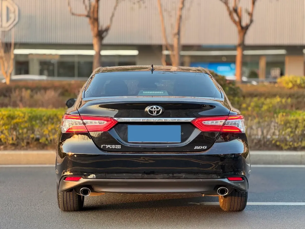 2023 Toyota Camry 2.0L 177HP L4 CVT,autocango,china used car exporter,china ev exporter,chinese used car exporter,chinese used ev exporter
