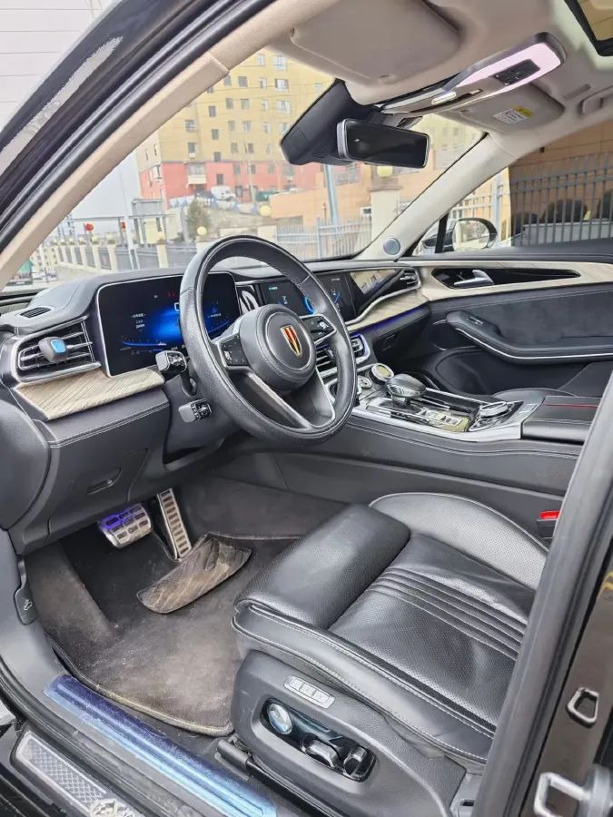 2020 HongQi H9 2.0T 252HP L4 7DCT,autocango,china used car exporter,china ev exporter,chinese used car exporter,chinese used ev exporter