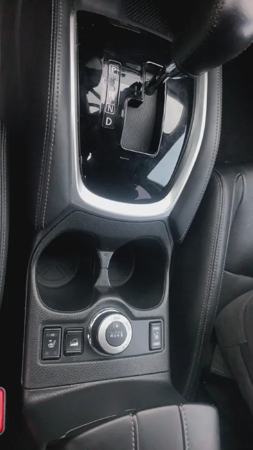 2021 Nissan X-Trail 2.5L 181HP L4 CVT,autocango,china used car exporter,china ev exporter,chinese used car exporter,chinese used ev exporter