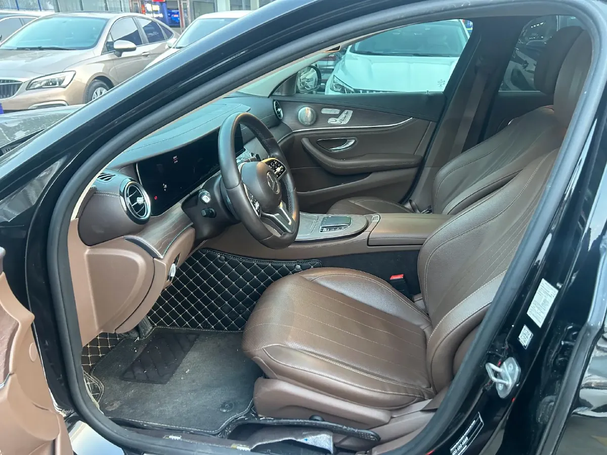 2020 Mercedes-Benz E Class 2.0T 258HP L4 9AT,autocango,china used car exporter,china ev exporter,chinese used car exporter,chinese used ev exporter