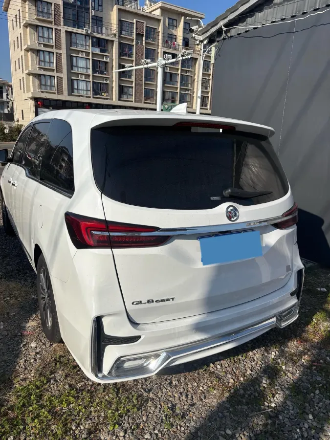 2021 Buick GL8 2.0T 237HP L4 9AT,autocango,china used car exporter,china ev exporter,chinese used car exporter,chinese used ev exporter