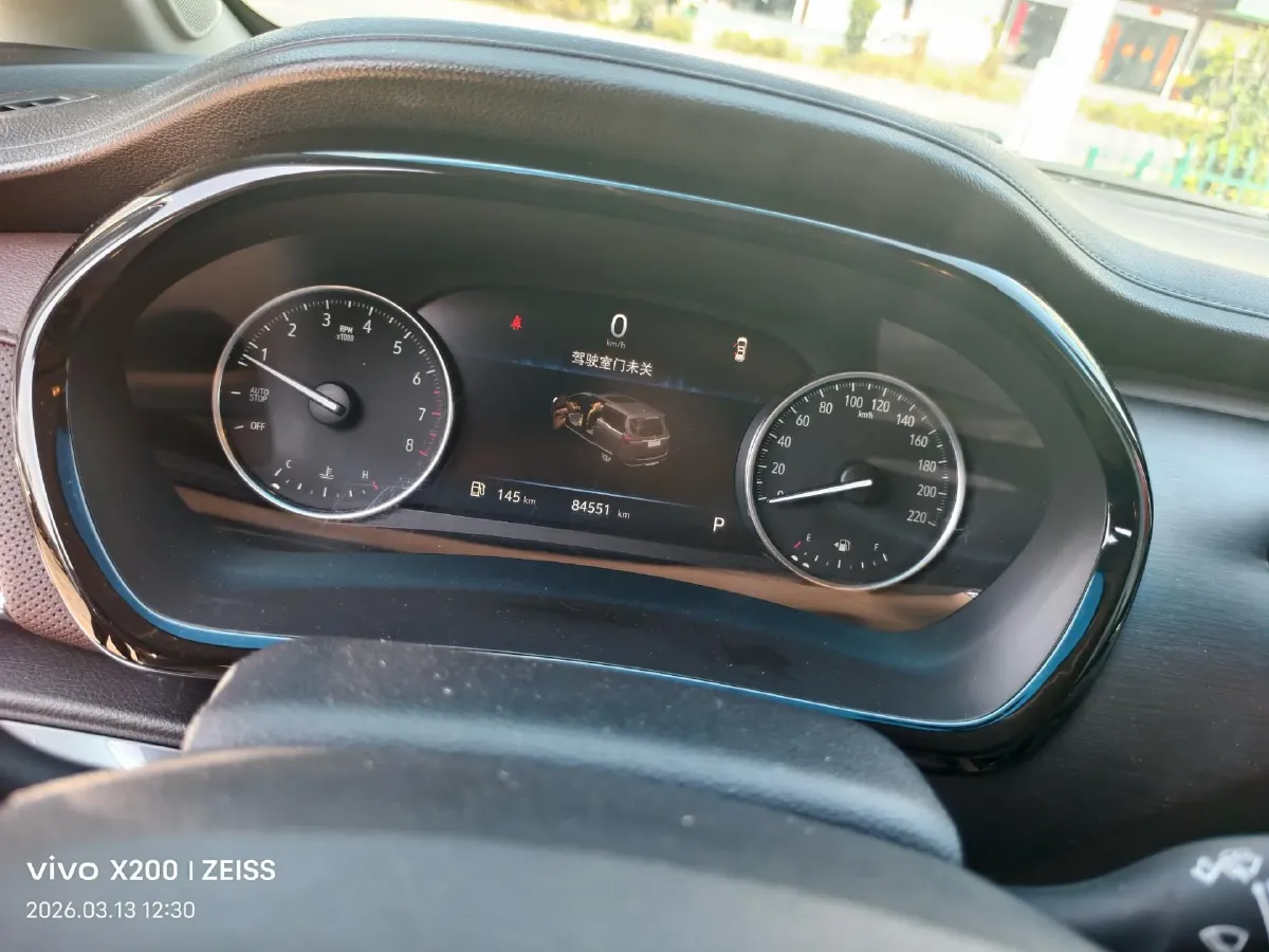 2021 Buick GL8 2.0T 237HP L4 9AT,autocango,china used car exporter,china ev exporter,chinese used car exporter,chinese used ev exporter