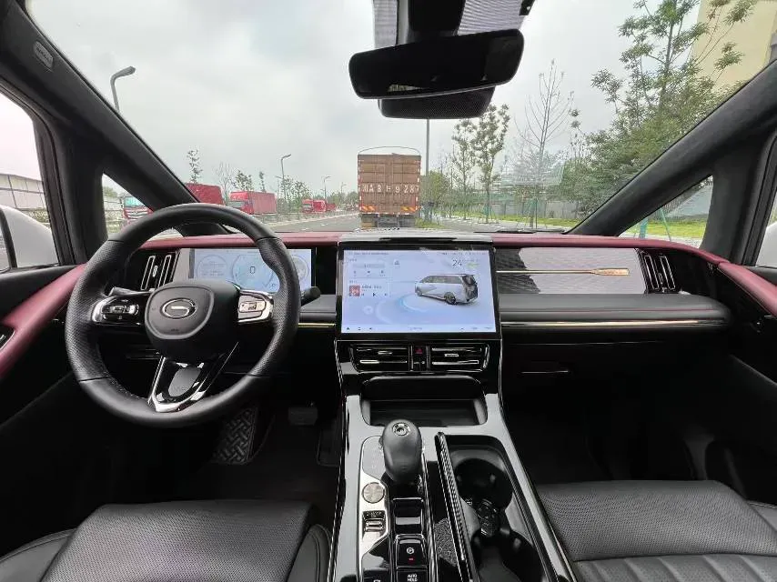 2023 GAC Trumpchi M8 2.0T 252HP L4 8AT,autocango,china used car exporter,china ev exporter,chinese used car exporter,chinese used ev exporter