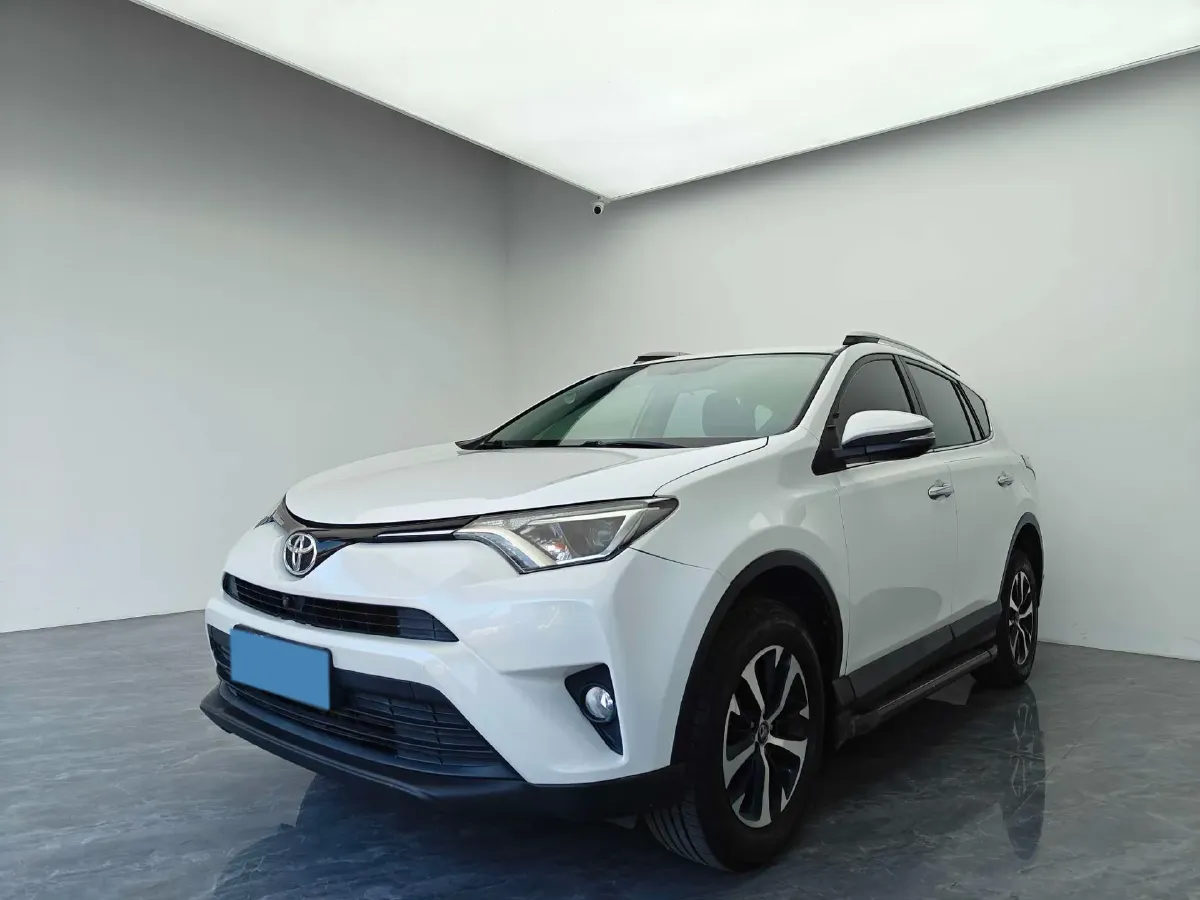 2019 Toyota Camry 2.0L 178HP L4 CVT,autocango,china used car exporter,china ev exporter,chinese used car exporter,chinese used ev exporter