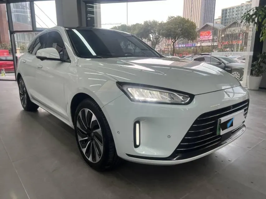 2022 Isuzu Mu-X 2.0T 220HP L4 8AT,autocango,china used car exporter,china ev exporter,chinese used car exporter,chinese used ev exporter