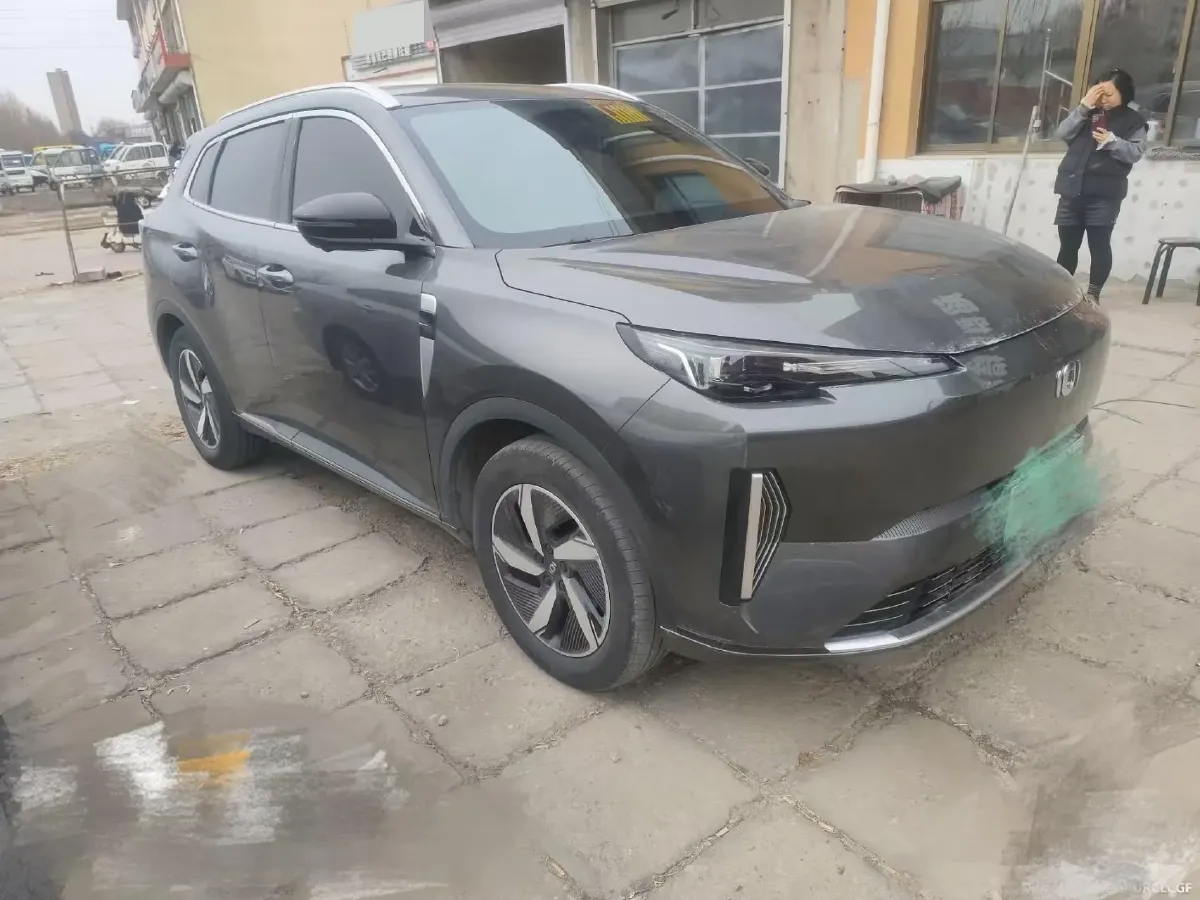 2024 ChangAn QiYuan Q05 Classic 1.5L 110HP L4 E-CVT PHEV 18.99KWH,autocango,china used car exporter,china ev exporter,chinese used car exporter,chinese used ev exporter