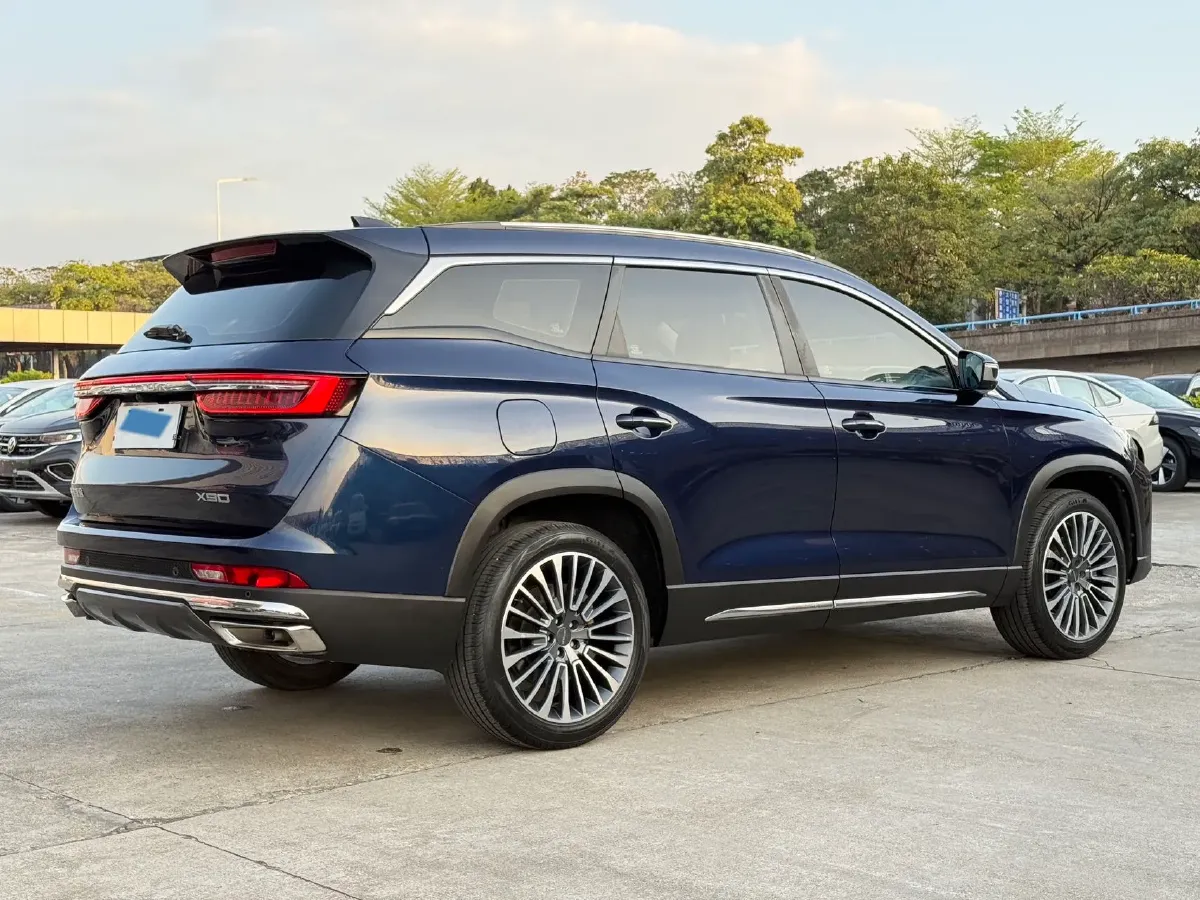 2022 Jetour X90 2.0T 254HP L4 7DCT,autocango,china used car exporter,china ev exporter,chinese used car exporter,chinese used ev exporter