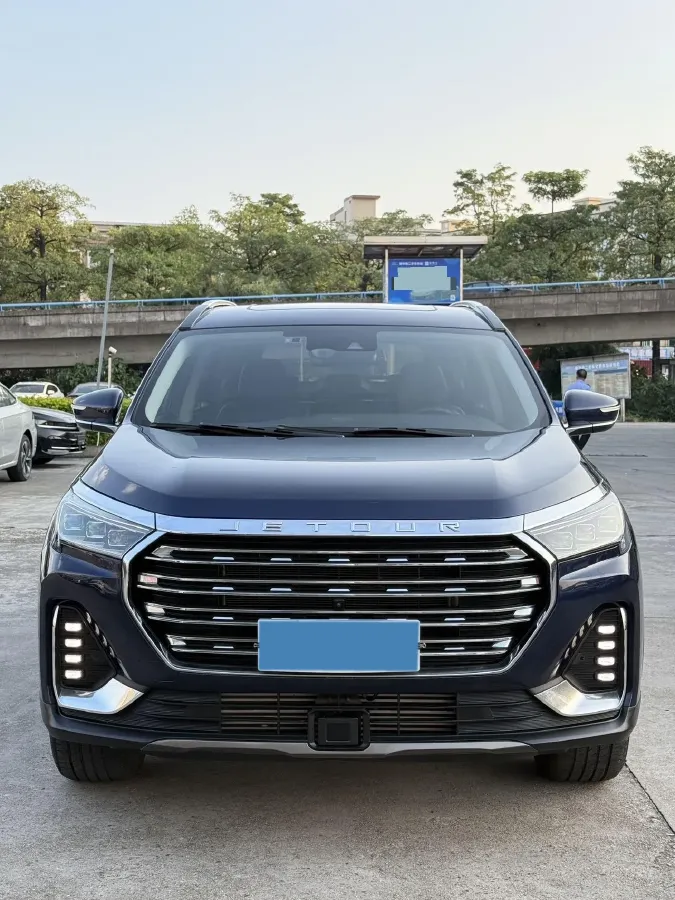 2022 Jetour X90 2.0T 254HP L4 7DCT,autocango,china used car exporter,china ev exporter,chinese used car exporter,chinese used ev exporter