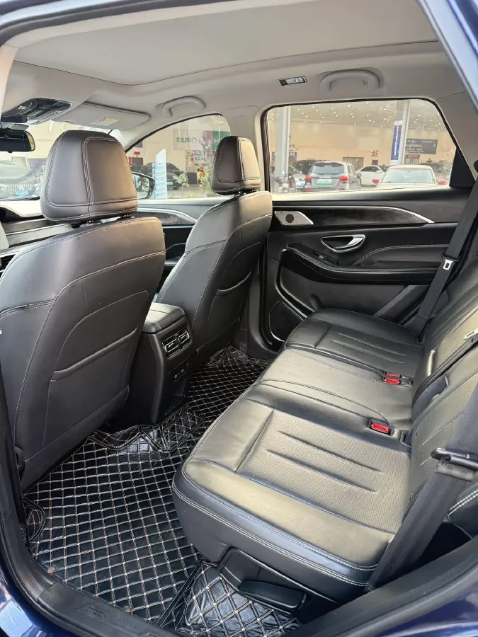 2022 Jetour X90 2.0T 254HP L4 7DCT,autocango,china used car exporter,china ev exporter,chinese used car exporter,chinese used ev exporter