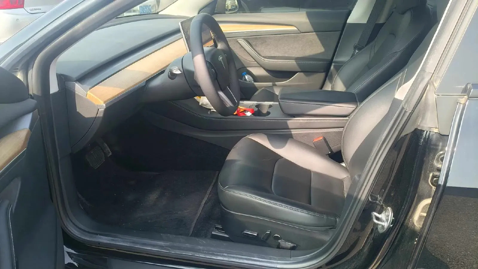 2021 Tesla Model 3 BEV 55KWH,autocango,china used car exporter,china ev exporter,chinese used car exporter,chinese used ev exporter