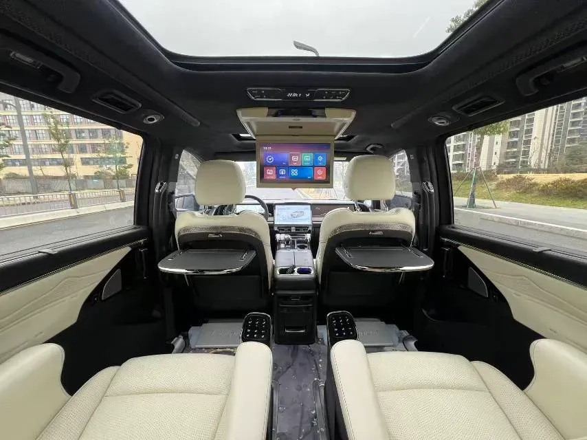 2023 GAC Trumpchi M8 2.0T 252HP L4 8AT,autocango,china used car exporter,china ev exporter,chinese used car exporter,chinese used ev exporter