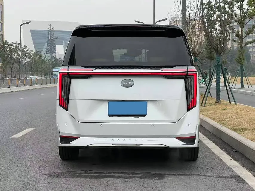 2023 GAC Trumpchi M8 2.0T 252HP L4 8AT,autocango,china used car exporter,china ev exporter,chinese used car exporter,chinese used ev exporter