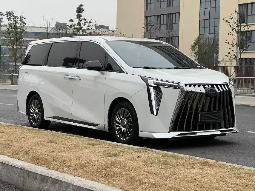 2023 GAC Trumpchi M8 2.0T 252HP L4 8AT,autocango,china used car exporter,china ev exporter,chinese used car exporter,chinese used ev exporter