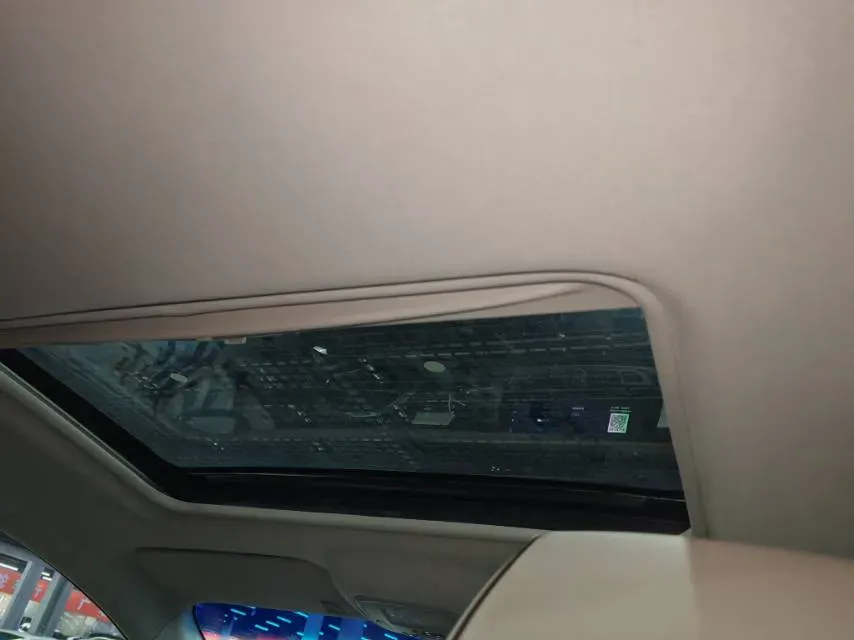 2022 Buick GL8 2.0T 237HP L4 9AT,autocango,china used car exporter,china ev exporter,chinese used car exporter,chinese used ev exporter