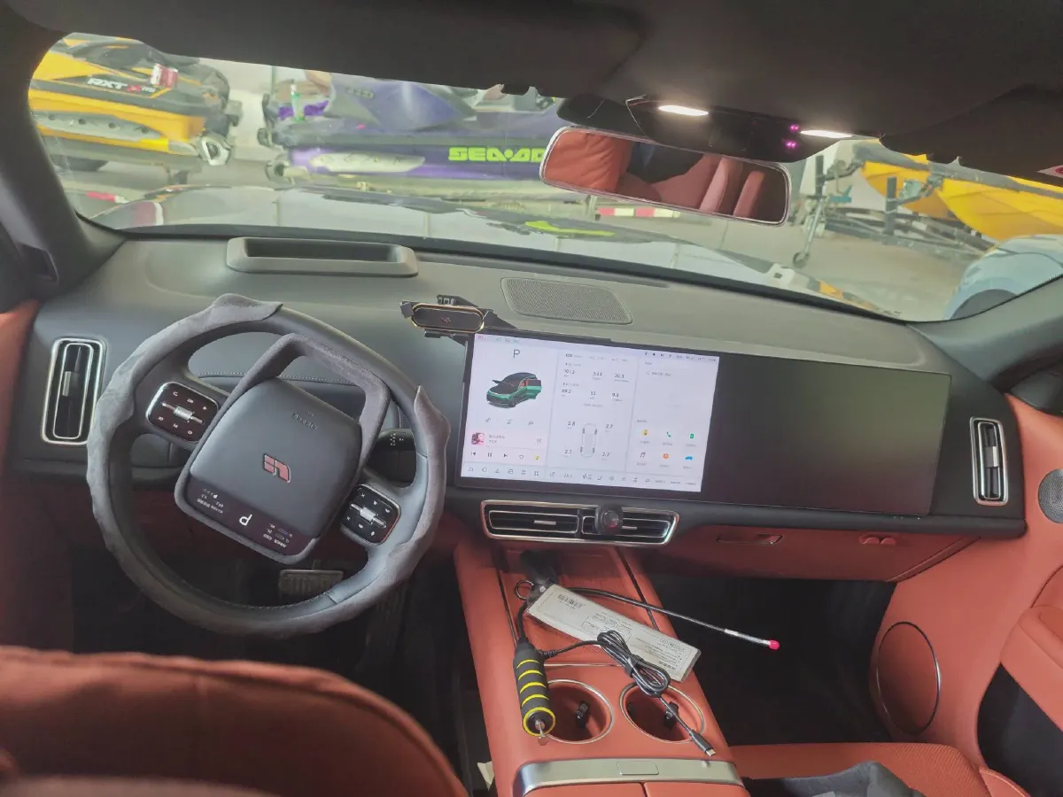 2024 Ford Bronco 2.3T 275HP L4 10AT,autocango,china used car exporter,china ev exporter,chinese used car exporter,chinese used ev exporter