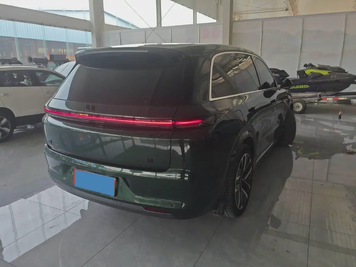 2024 Ford Bronco 2.3T 275HP L4 10AT,autocango,china used car exporter,china ev exporter,chinese used car exporter,chinese used ev exporter