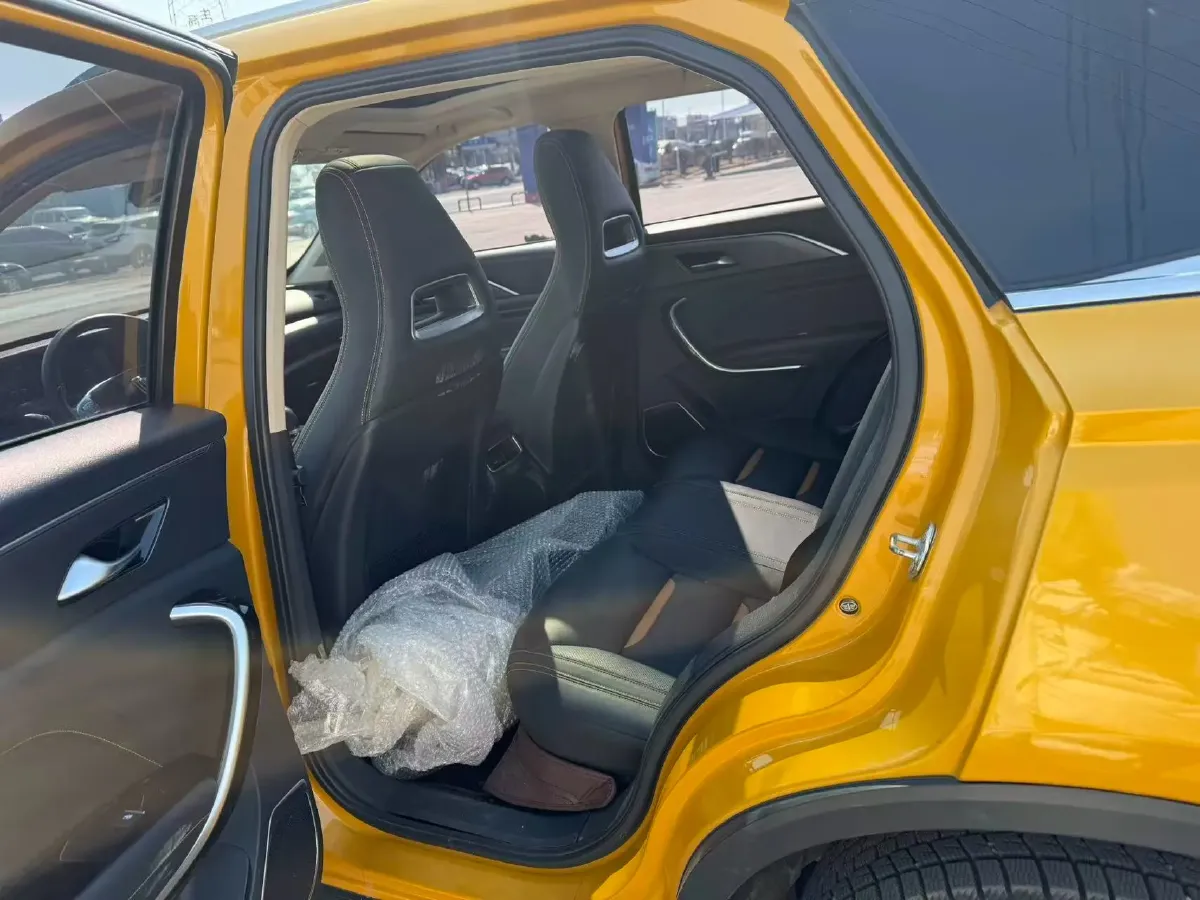 2019 Bestune T77 1.2T 143HP L4 7DCT,autocango,china used car exporter,china ev exporter,chinese used car exporter,chinese used ev exporter