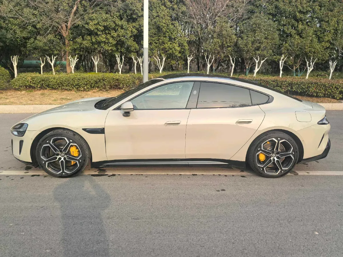 2024 MI SU7 BEV 73.6KWH,autocango,china used car exporter,china ev exporter,chinese used car exporter,chinese used ev exporter