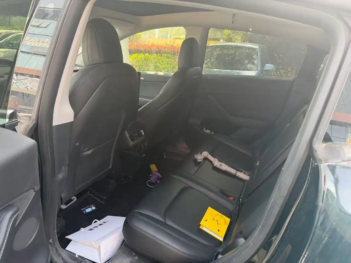 2021 Tesla Model Y BEV 60KWH,autocango,china used car exporter,china ev exporter,chinese used car exporter,chinese used ev exporter