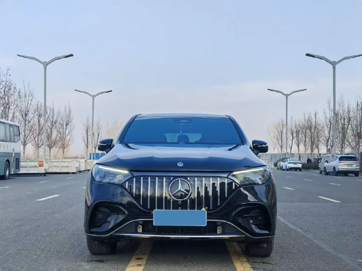 2024 Mercedes-Benz EQE SUV BEV 96.1KWH,autocango,china used car exporter,china ev exporter,chinese used car exporter,chinese used ev exporter