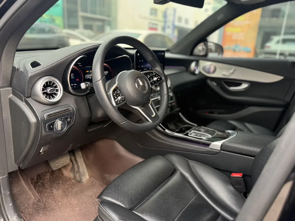 2021 Mercedes-Benz GLC Class 2.0T 197HP L4 9AT,autocango,china used car exporter,china ev exporter,chinese used car exporter,chinese used ev exporter