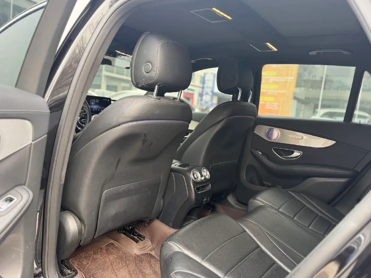 2021 Mercedes-Benz GLC Class 2.0T 197HP L4 9AT,autocango,china used car exporter,china ev exporter,chinese used car exporter,chinese used ev exporter