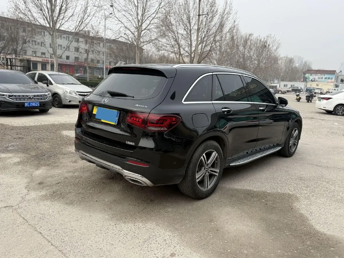 2021 Mercedes-Benz GLC Class 2.0T 197HP L4 9AT,autocango,china used car exporter,china ev exporter,chinese used car exporter,chinese used ev exporter