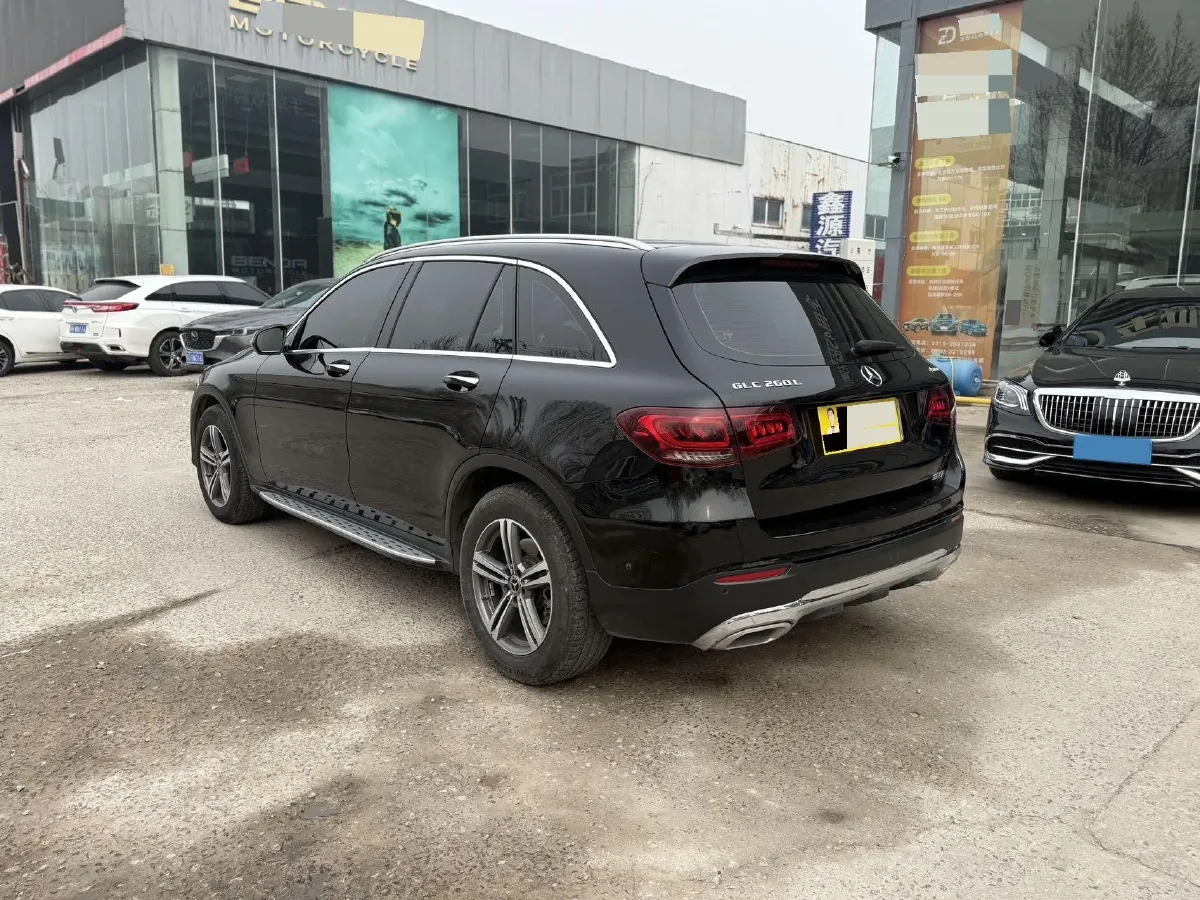 2021 Mercedes-Benz GLC Class 2.0T 197HP L4 9AT,autocango,china used car exporter,china ev exporter,chinese used car exporter,chinese used ev exporter