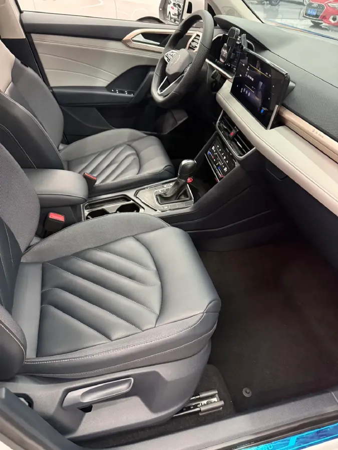 2023 Volkswagen Tharu 1.5T 160HP L4 7DCT,autocango,china used car exporter,china ev exporter,chinese used car exporter,chinese used ev exporter