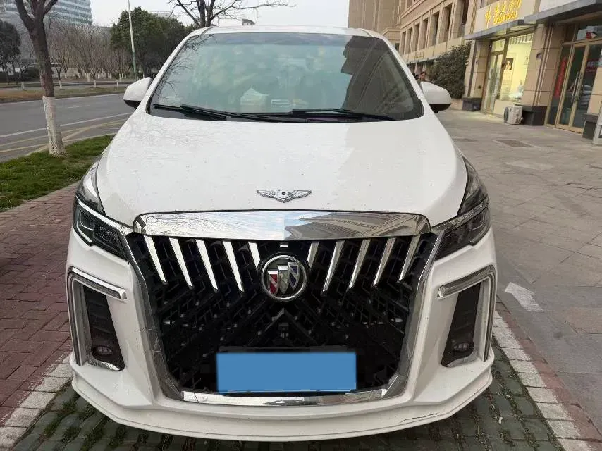 2022 Buick GL8 2.0T 237HP L4 9AT,autocango,china used car exporter,china ev exporter,chinese used car exporter,chinese used ev exporter